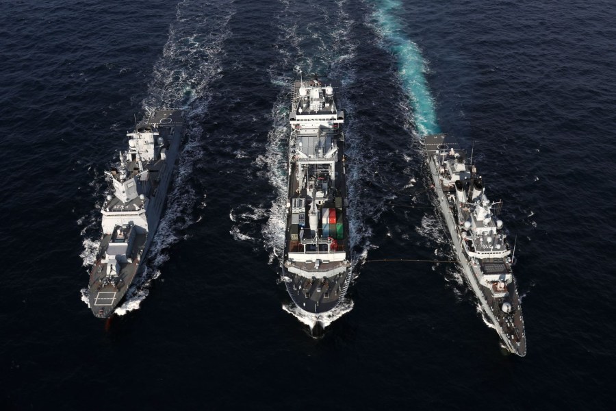 Italia pronta a scortare navi nel Mar Rosso senza attendere l'Ue