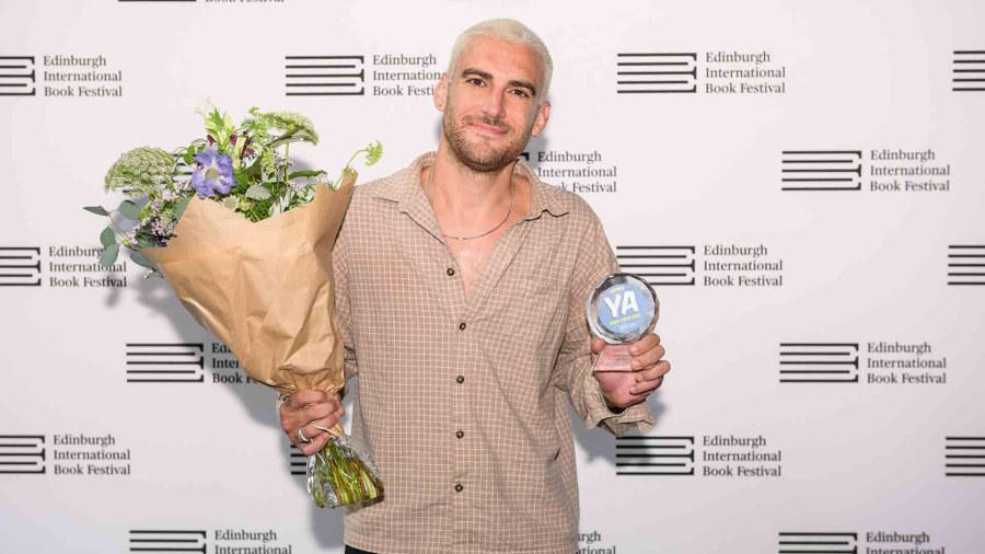 Traumaland vince il YA Prize 2026: il thriller che sfida la terapia VR